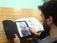 Un participant publie une espèce d'oiseau sur le site Litternature.